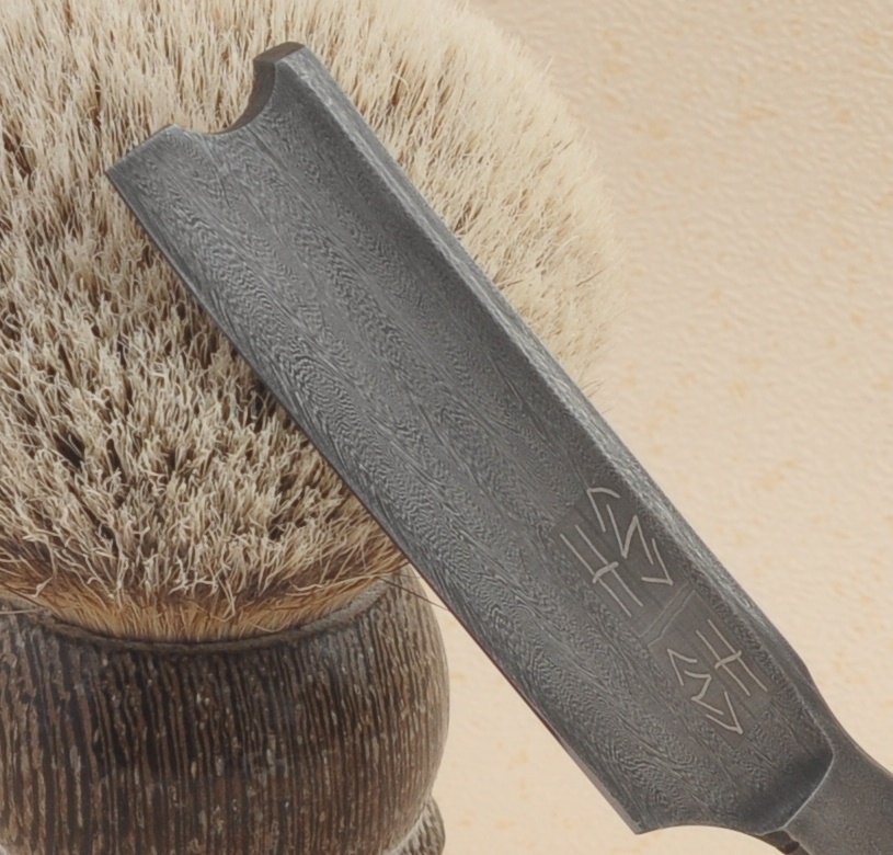 20170205_Ed2_Front_Closeup