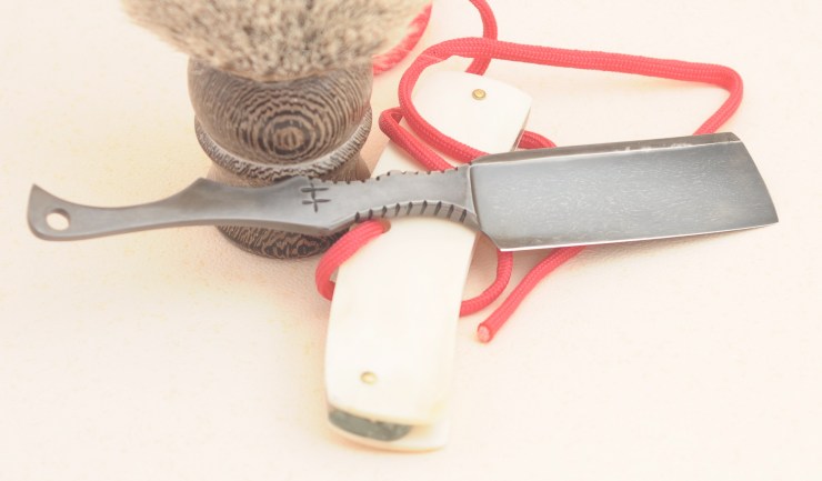 20181125_FixedHandleWootz_Back