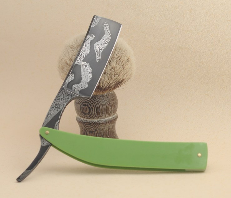 20200607_WhiteTwistDamascus_Back